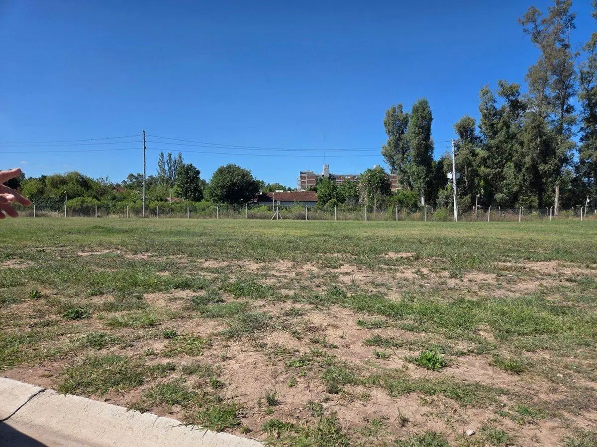 Venta Lote en el barrio La estela, Pilar 5