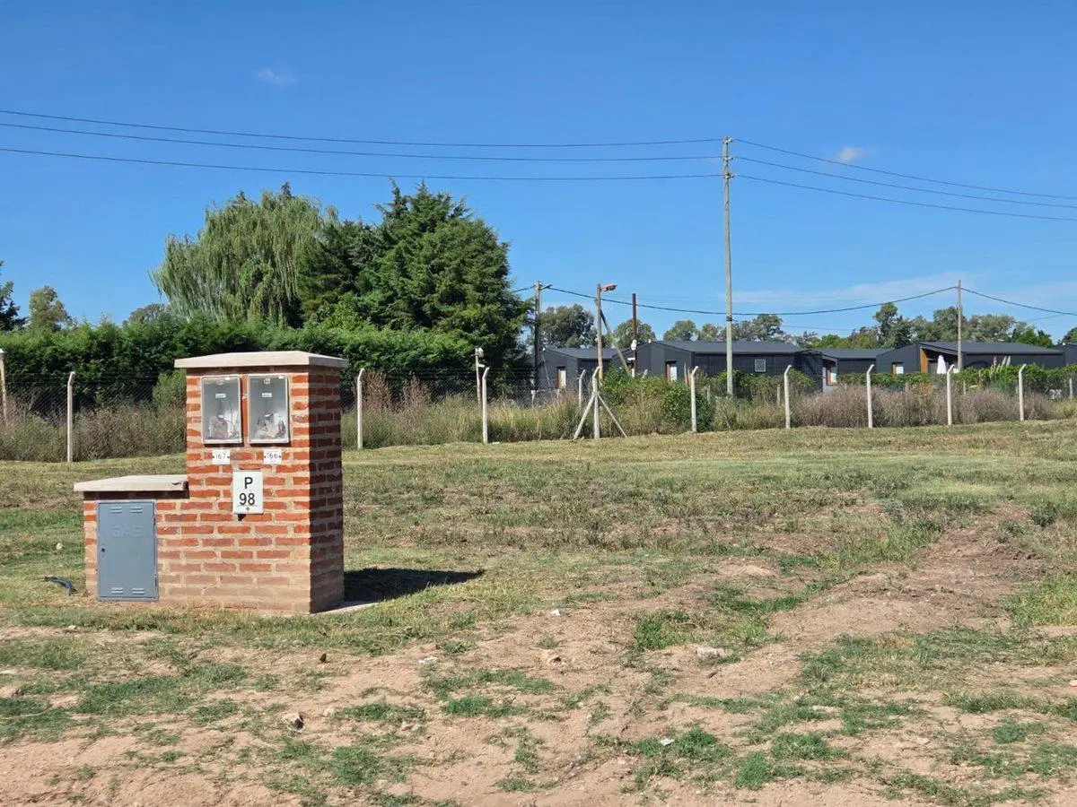 Venta Lote Barrio la Estela, Pilar 3