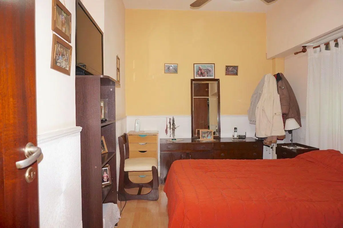 CASA 5 AMB EN VENTA EN FLORIDA ESTE CON GARAGE 8