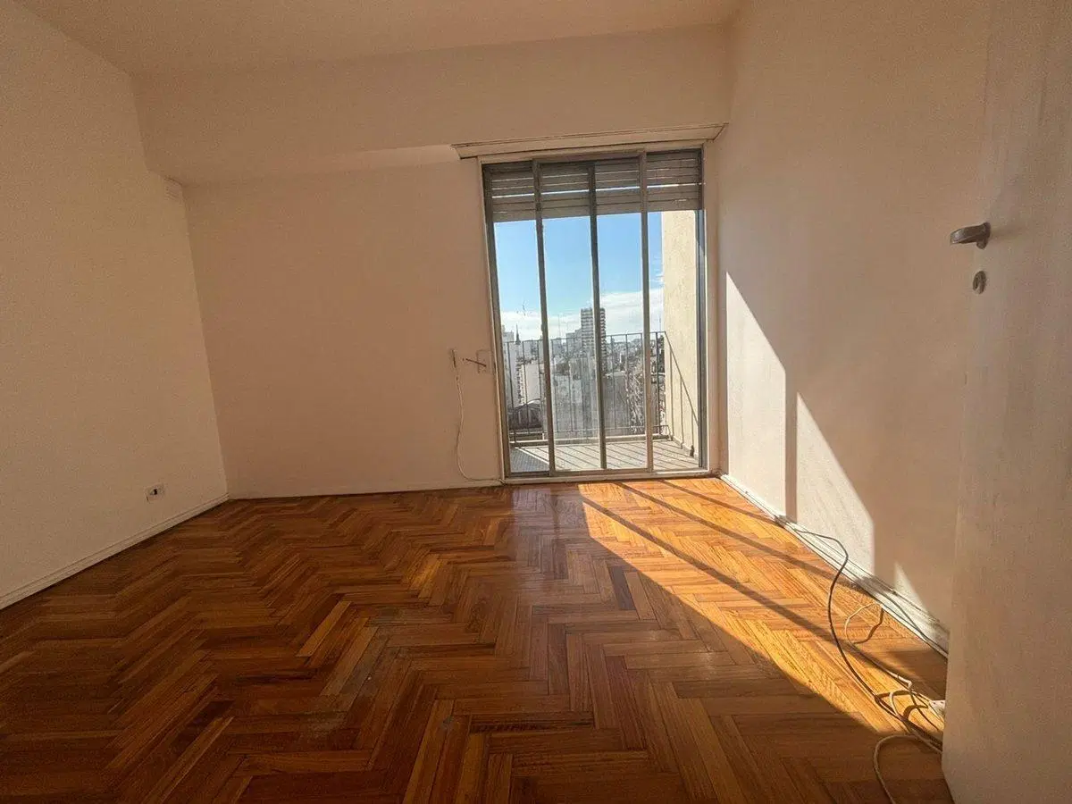 Departamento 2 ambientes en venta Balvanera balcón 5
