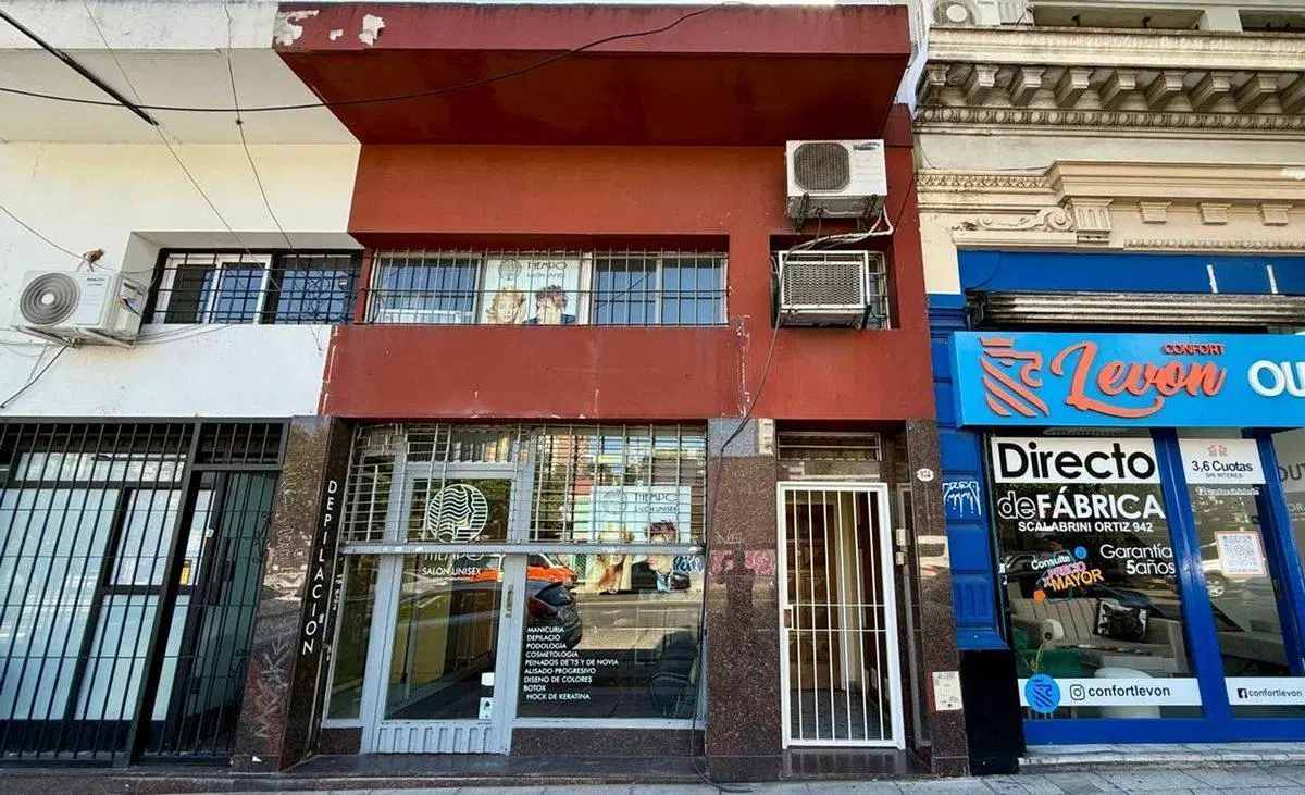 VENTA LOCAL COMERCIAL 2 PLANTAS VILLA CRESPO 3