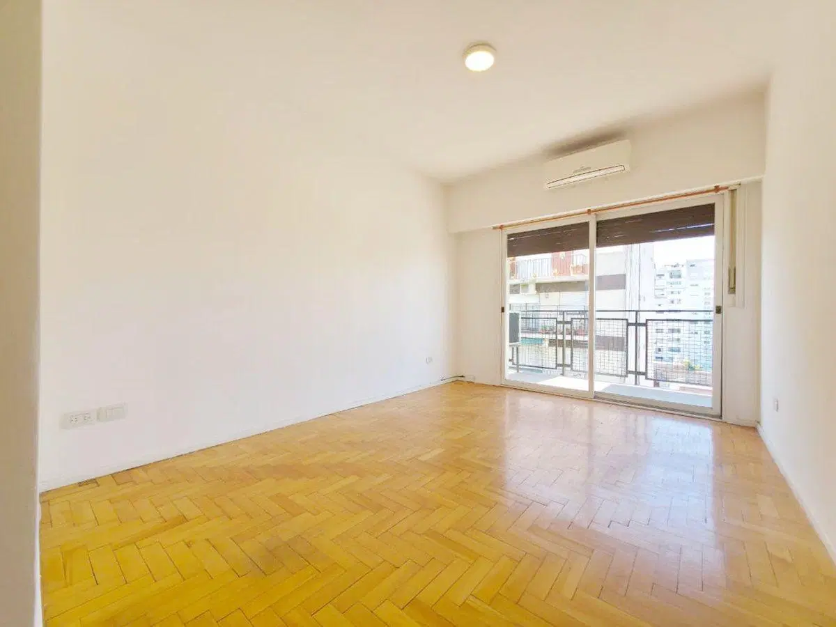 VENTA 2 AMB  SAN CRISTOBAL BALCON APTO CREDITO 4