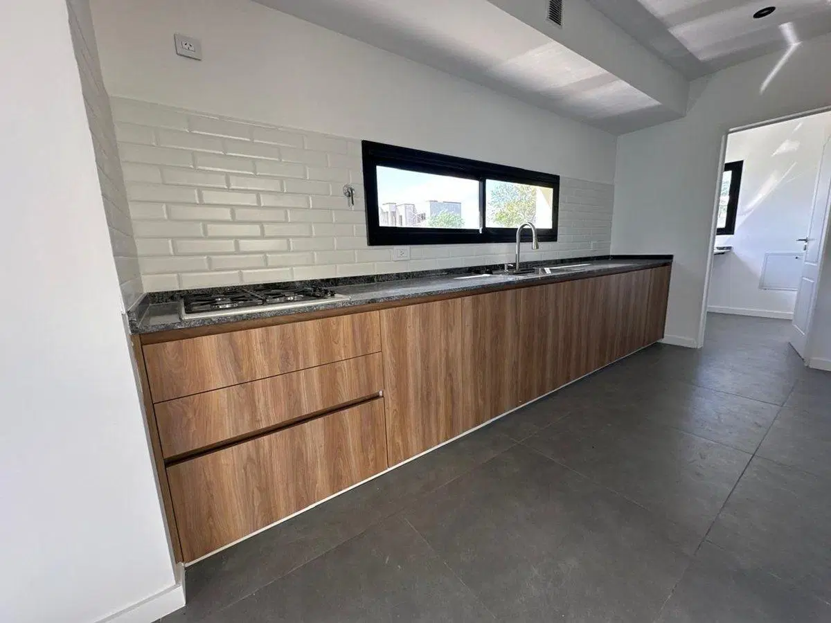 CASA A ESTRENAR PILAR DEL ESTE BARRIO SANTA SOFIA 2