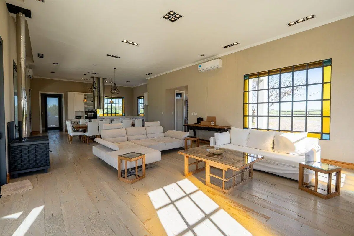 Venta casa Quebradas Villa Rural 6 amb amueblada. 2