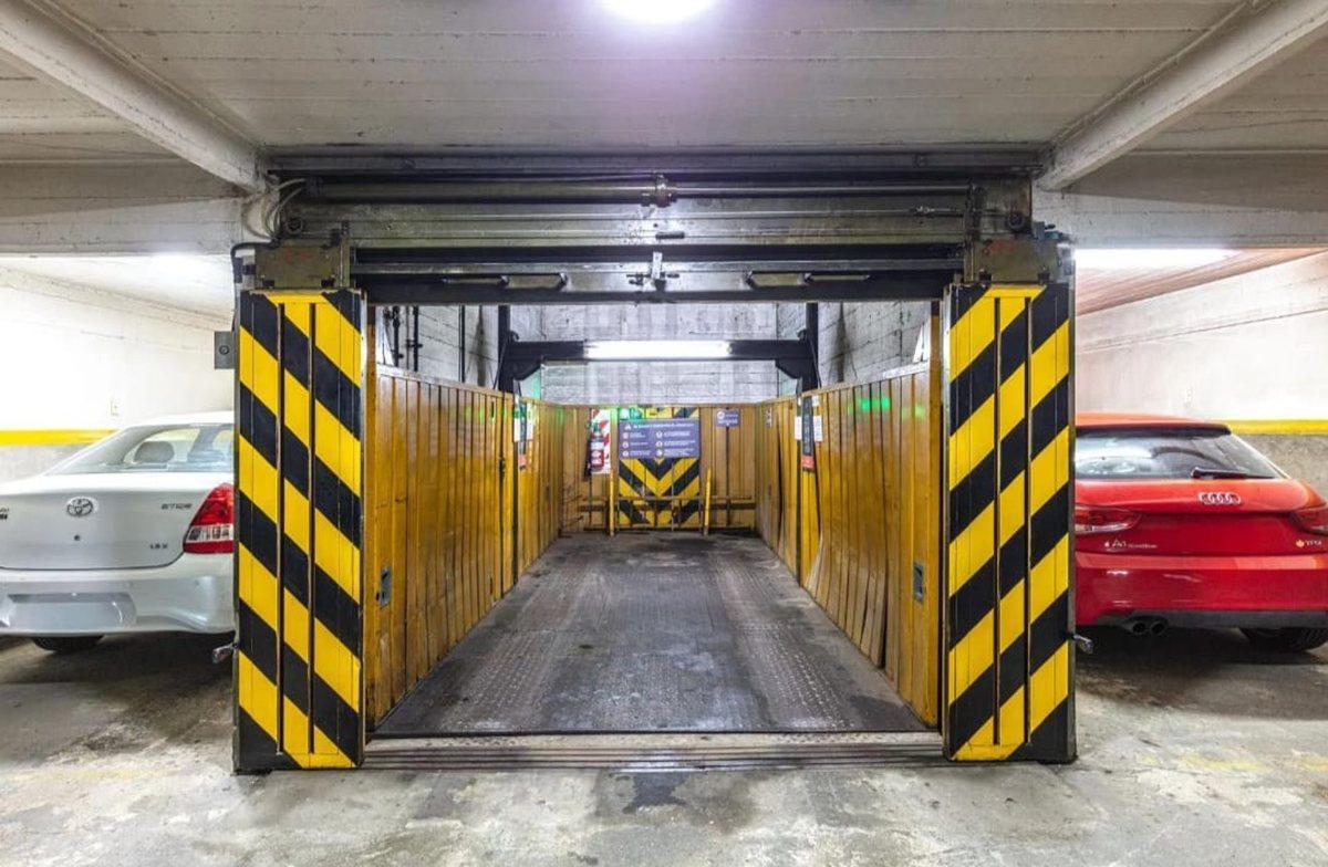 Venta Cochera cubierta Palermo Seguridad 24 hs