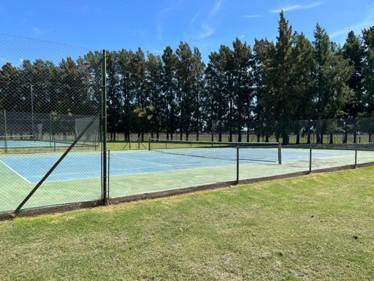 LOTE EN VENTA - LAS HOJAS CLUB DE CAMPO MARCOS PAZ 3