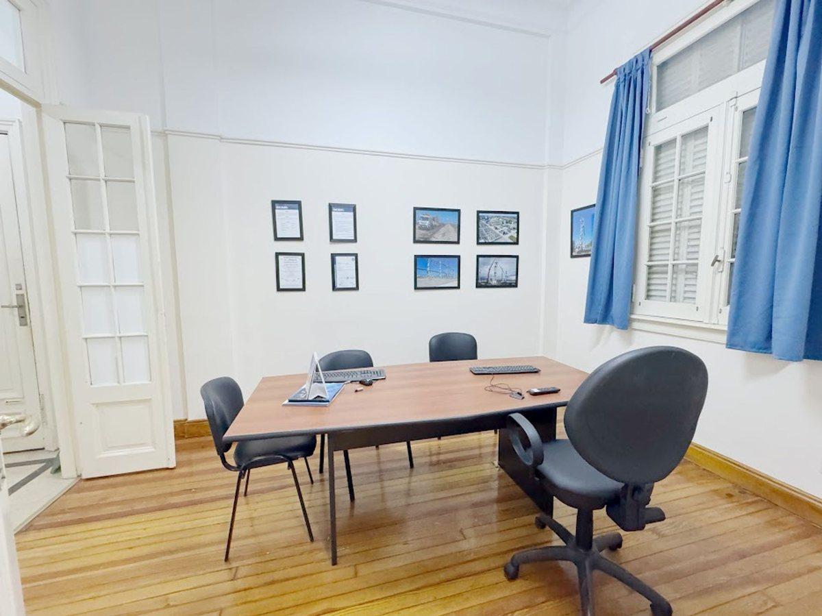 VENTA OFICINA 77m2 MICROCENTRO