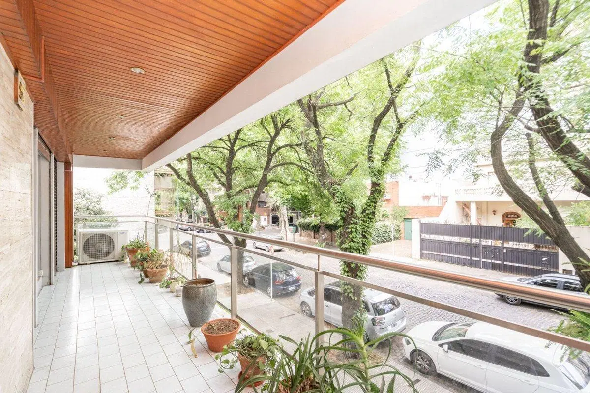 VENTA Piso 200m2 cubiertos, 3 cochera Belgrano R 4