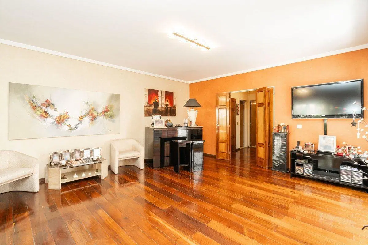 VENTA Piso 200m2 cubiertos, 3 cochera Belgrano R 5