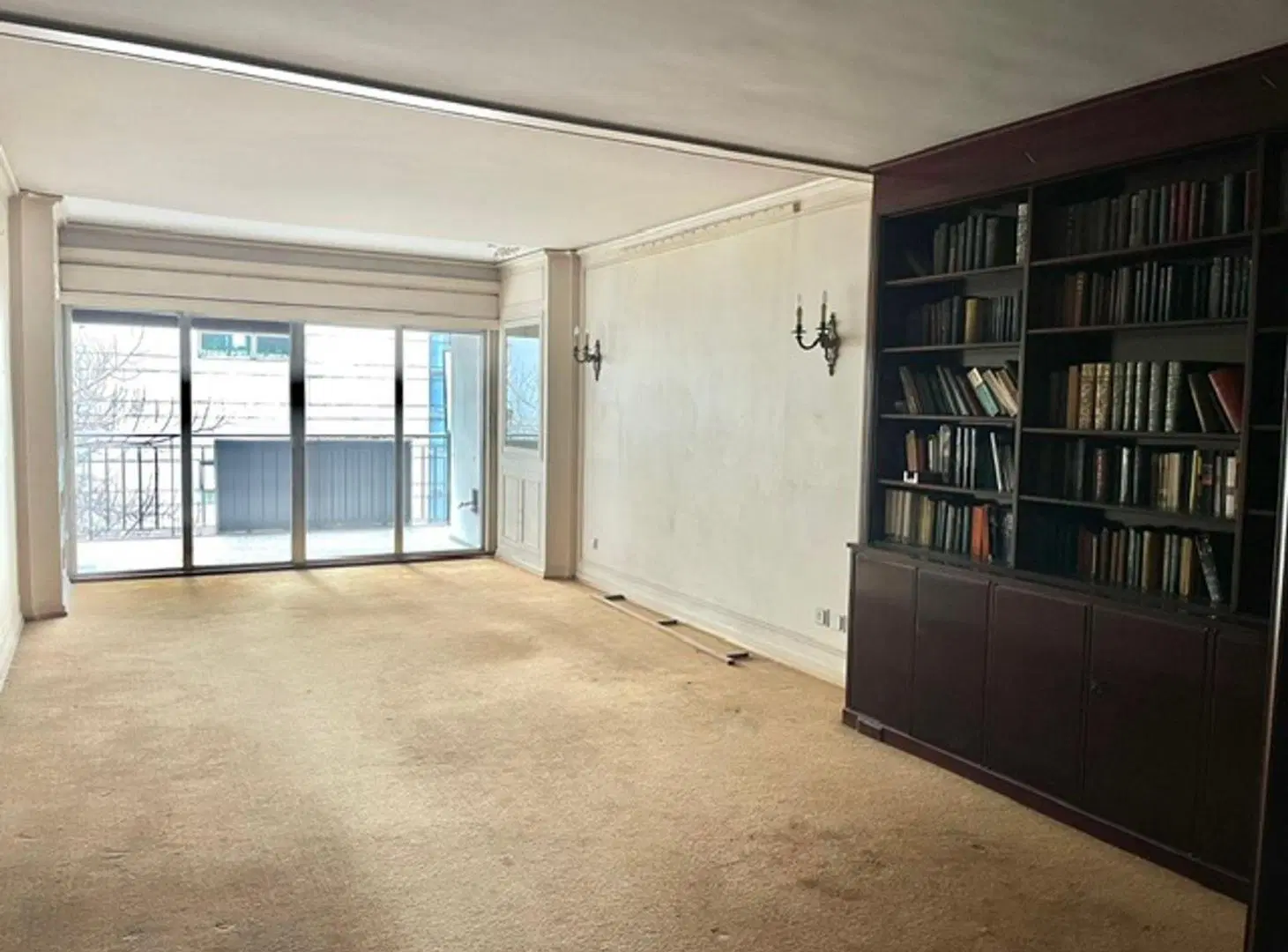 VENTA DPTO 6 AMB  BALCON COCH RETIRO A REFACCIONAR 2