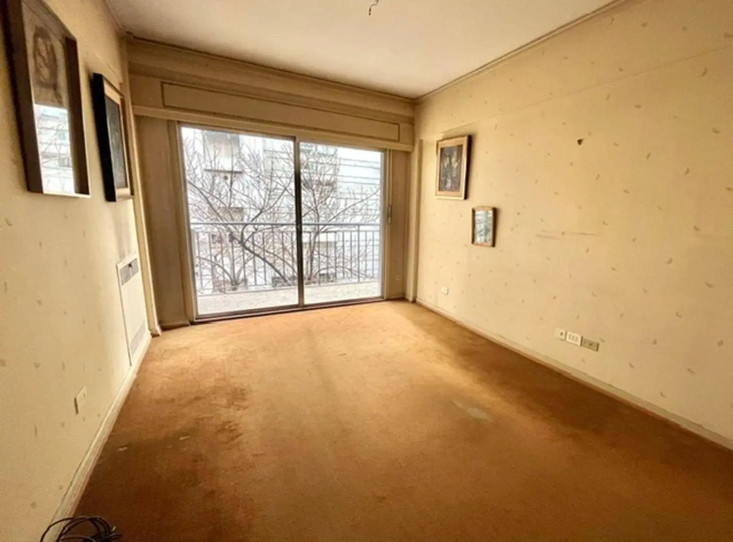VENTA DPTO 6 AMB  BALCON COCH RETIRO A REFACCIONAR 5