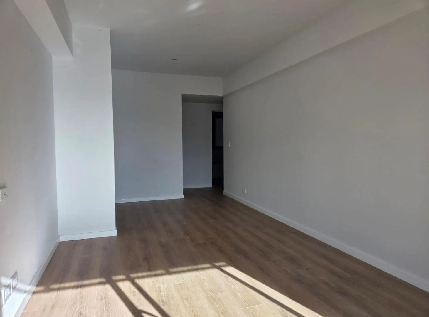 Alquiler 2 amb.con balcon, Edificio MET AVENIDA 5