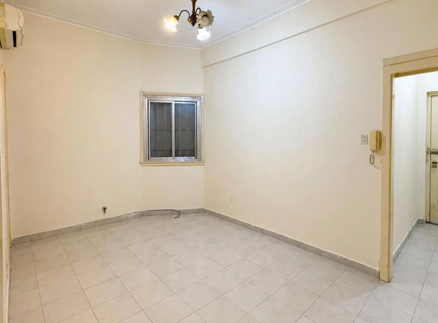 Venta  Ph 2 ambientes Barrancas patio a modernizar 5