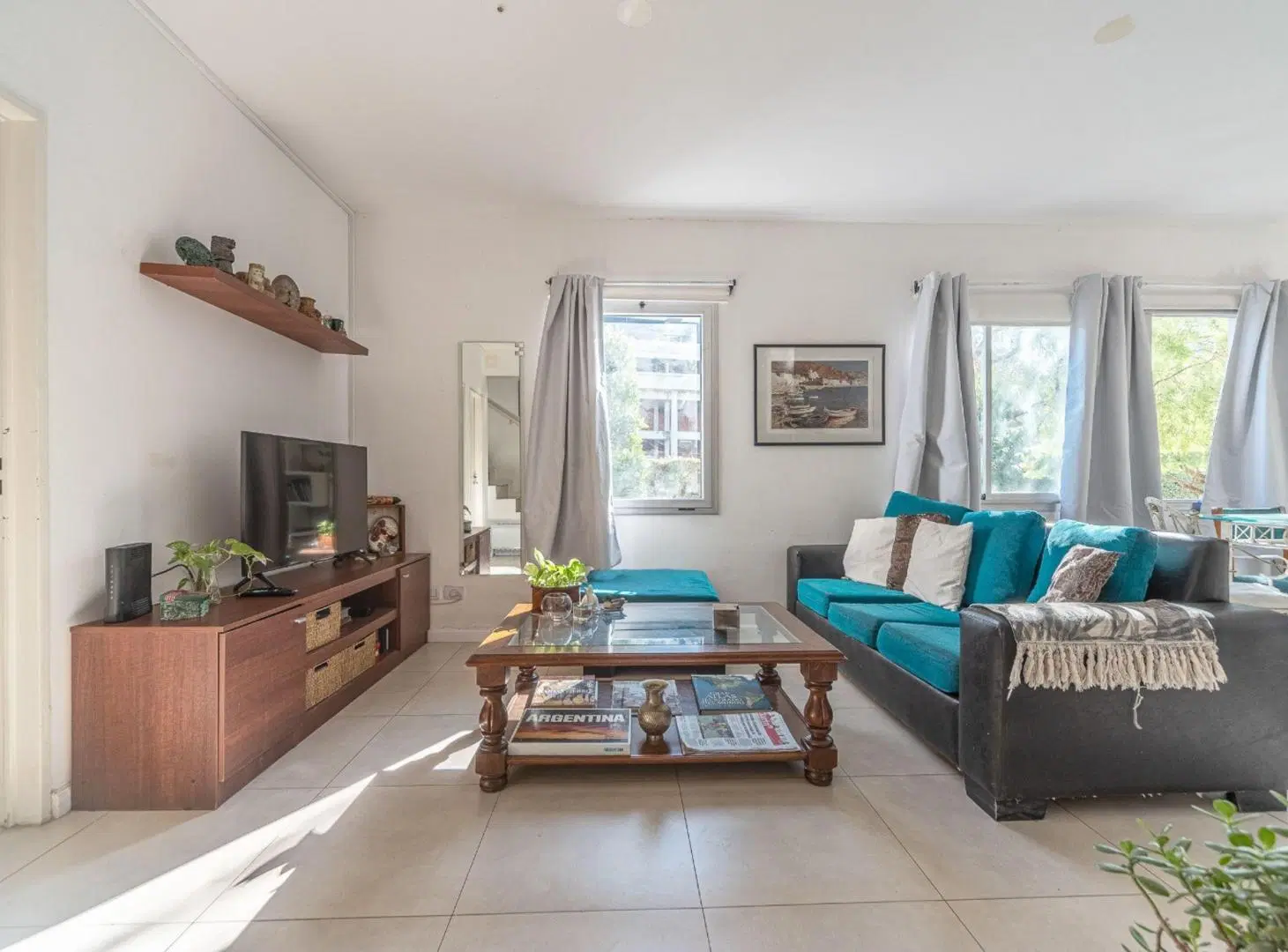 VENTA CASA 4 AM.  BARRIO SENDERO NORDELTA 3