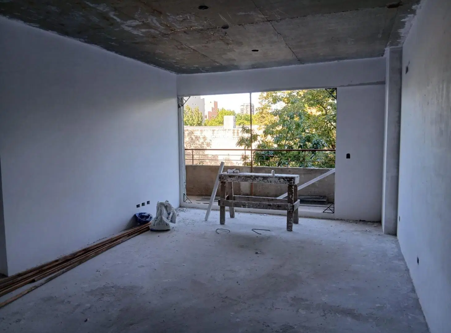 Venta Departamento 4 Amb balcon  Saavedra 3