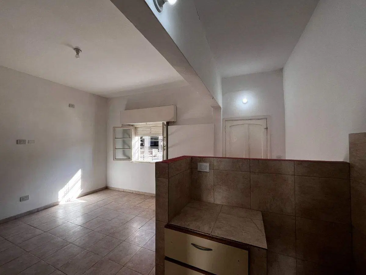 Venta PH 2 amb al frente PB Apto Crédito Caseros 4