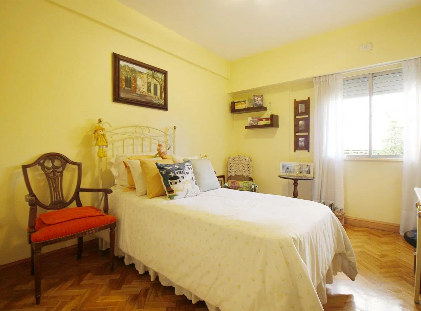 VENTA 4 AMBIENTES FLORESTA MONTE CASTRO COCHERA 3