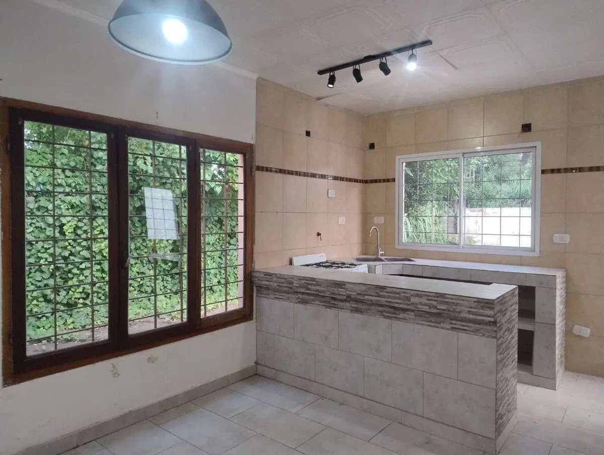 Venta de PH en Ituzaingo Sur 4