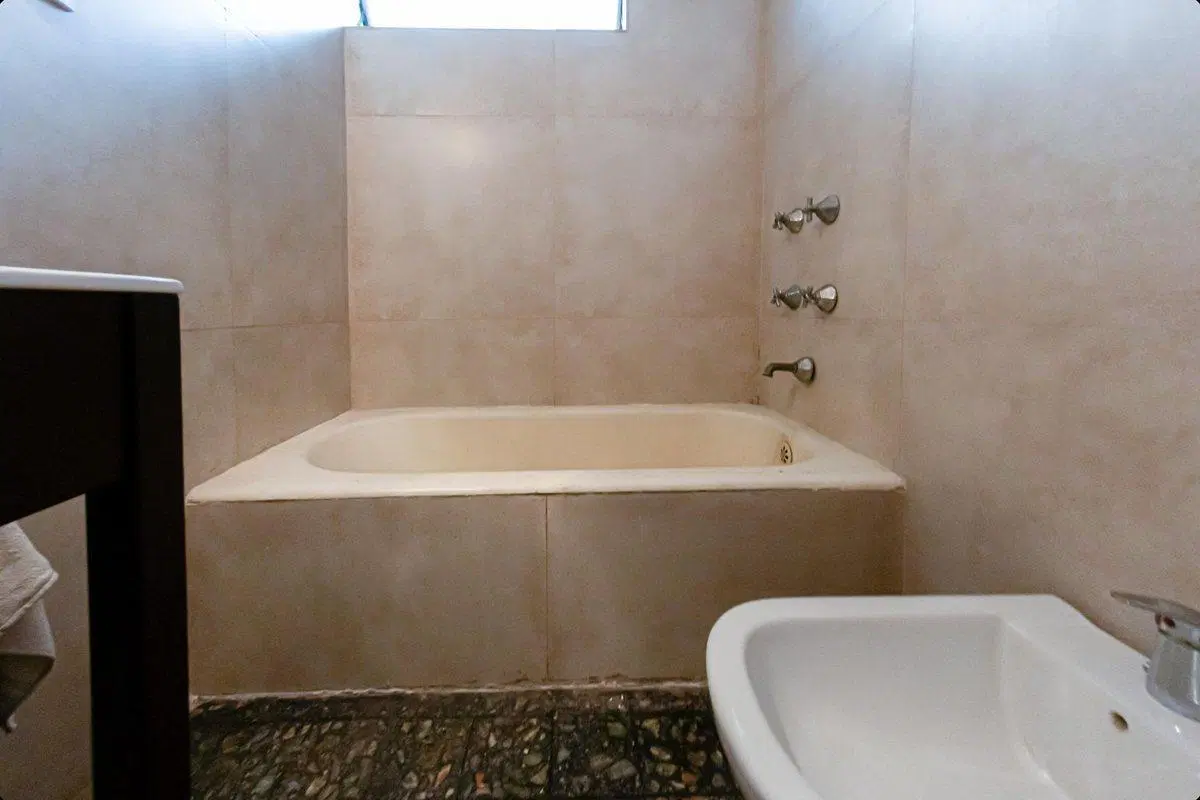 Piso en VENTA Barrio Norte, triple ingreso, balcon 4