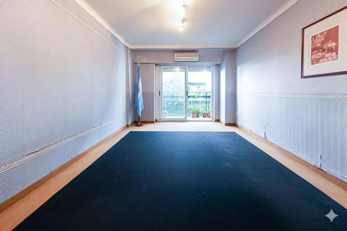 Piso en VENTA Barrio Norte, triple ingreso, balcon 2