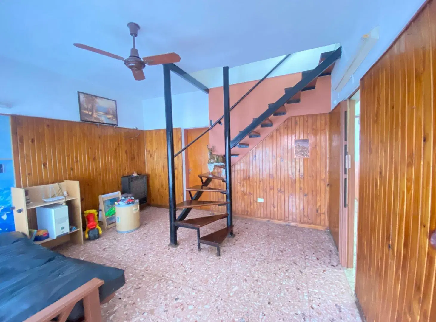 CASA 4 AMBIENTES EN VENTA MERLO PARQUE Y QUINCHO 4