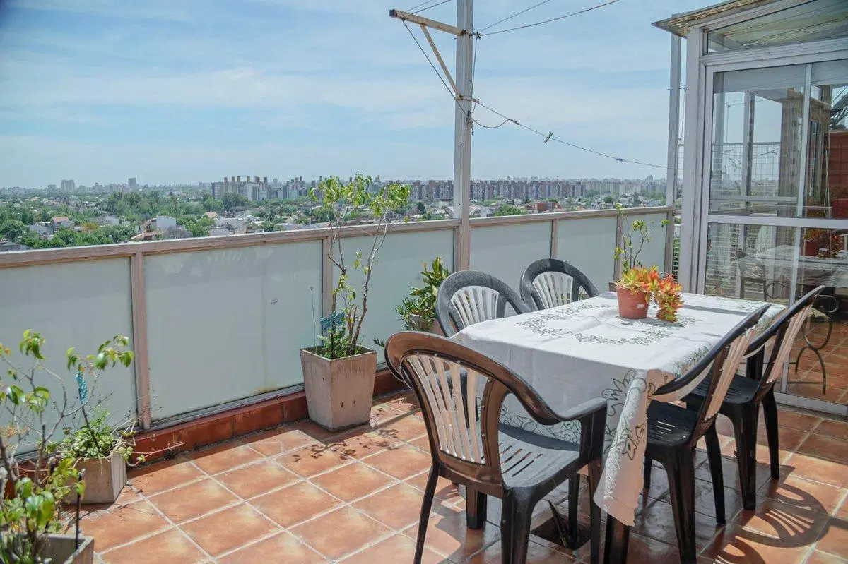 venta departamento 4 ambientes  cochera v.lugano 2
