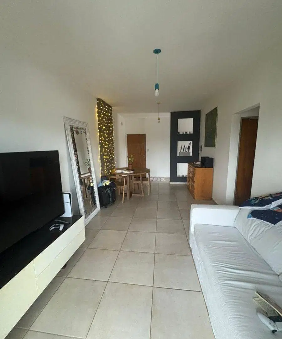VENTA 3 ambientes con balcon terraza pilar. 3