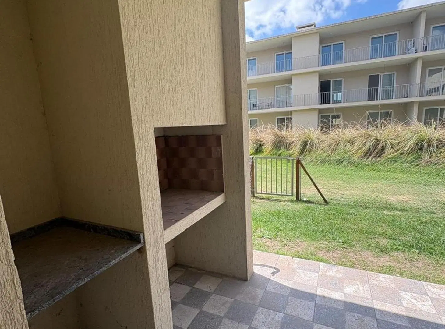 Venta departamento monoambiente jardin cochera. 2