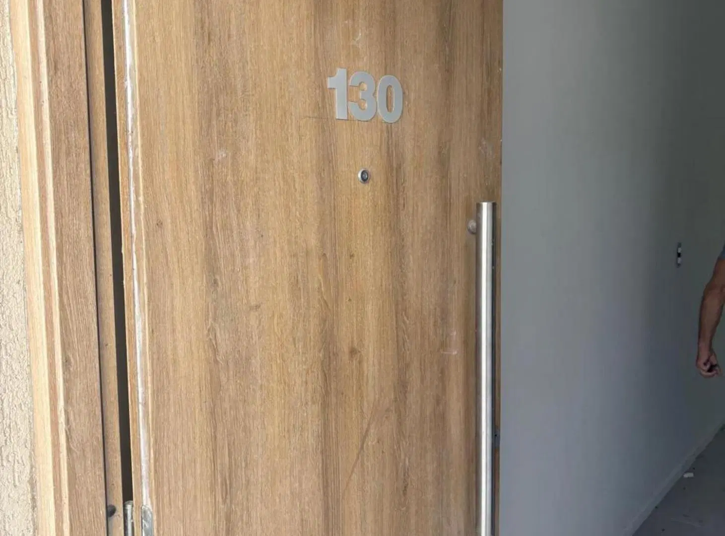 Venta departamento monoambiente jardin cochera. 4