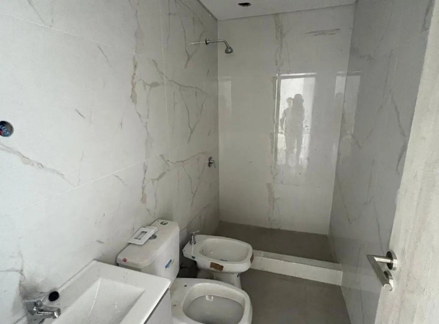 Venta departamento 3 ambientes jardin coch. pilar. 5