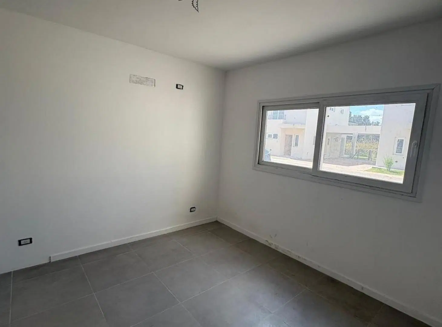 Venta departamento 3 ambientes jardin coch. pilar. 2