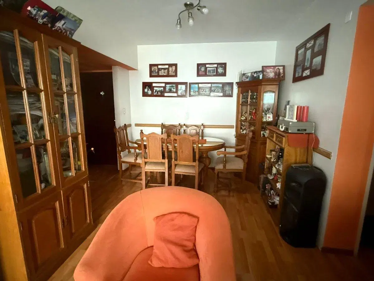 Venta Nuñez 4 amb. con cochera 3