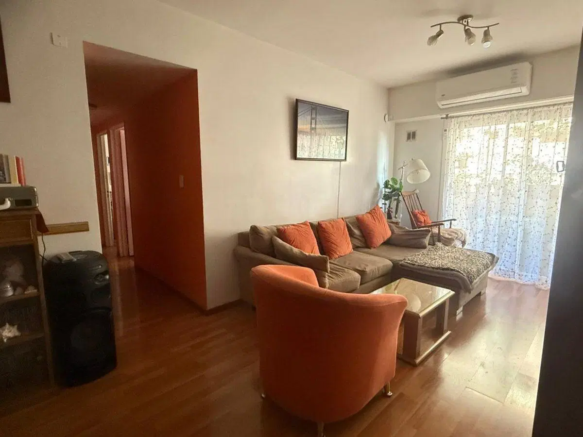 Venta Nuñez 4 amb. con cochera 2