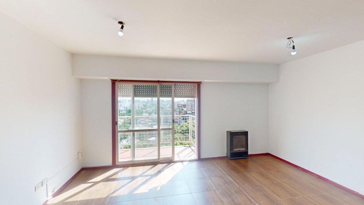 VENTA DPTO DUPLEX 3 AMB. BALCÓN BAULERA COGHLAN
