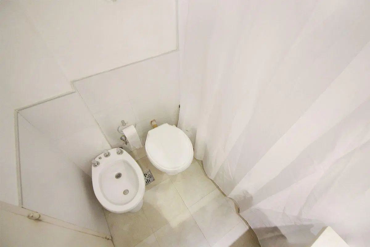 VENTA EN RECOLETA 3 AMBIENTES CON PATIO 3