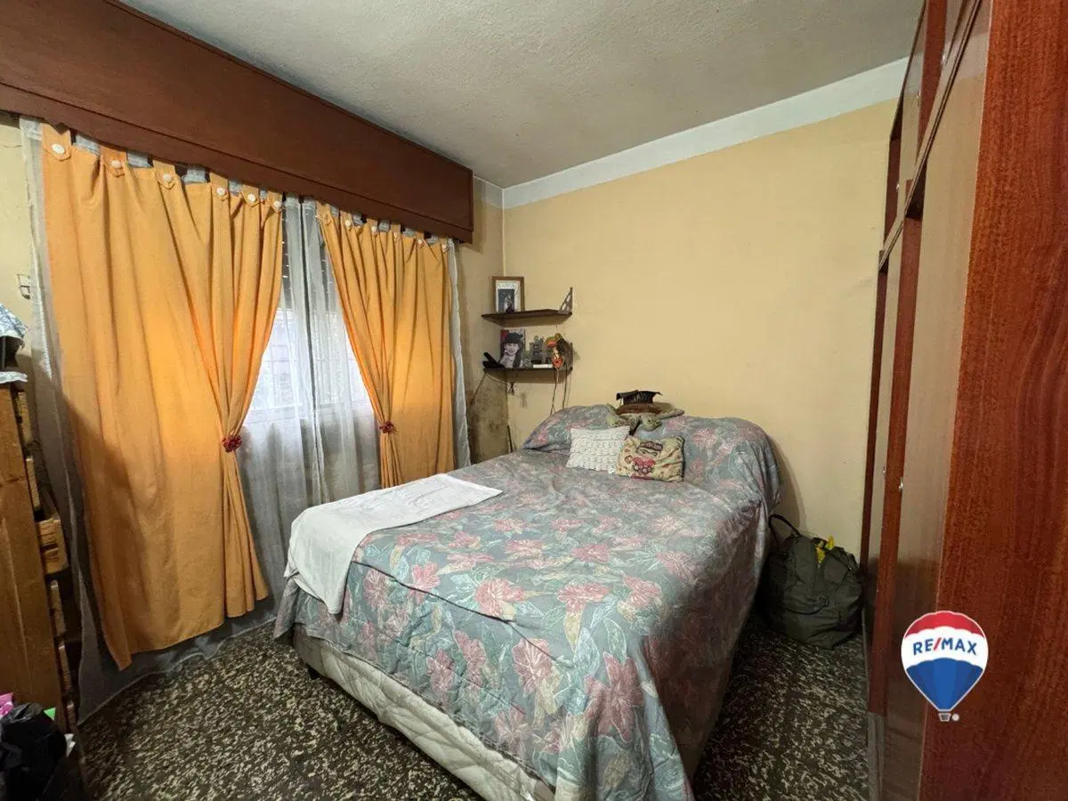 VENTA CASA 3 AMBIENTES ITUZAINGO SUR AMPLIO LOTE 5