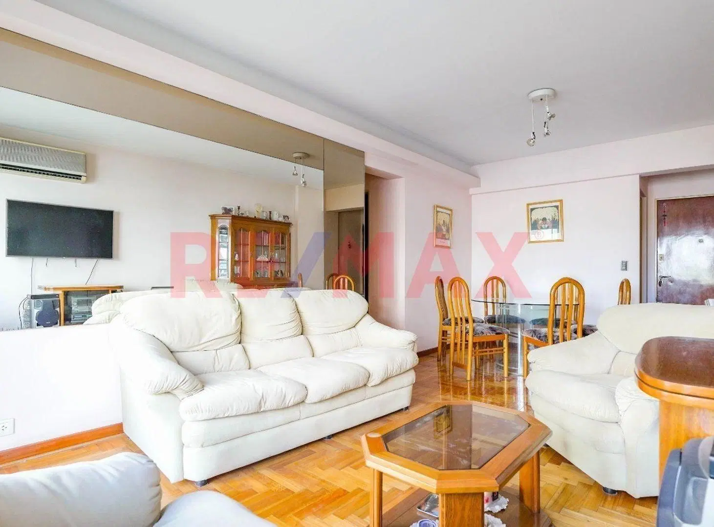VENTA DPTO. 4 AMB. EN VILLA CRESPO CON COCHERA 4