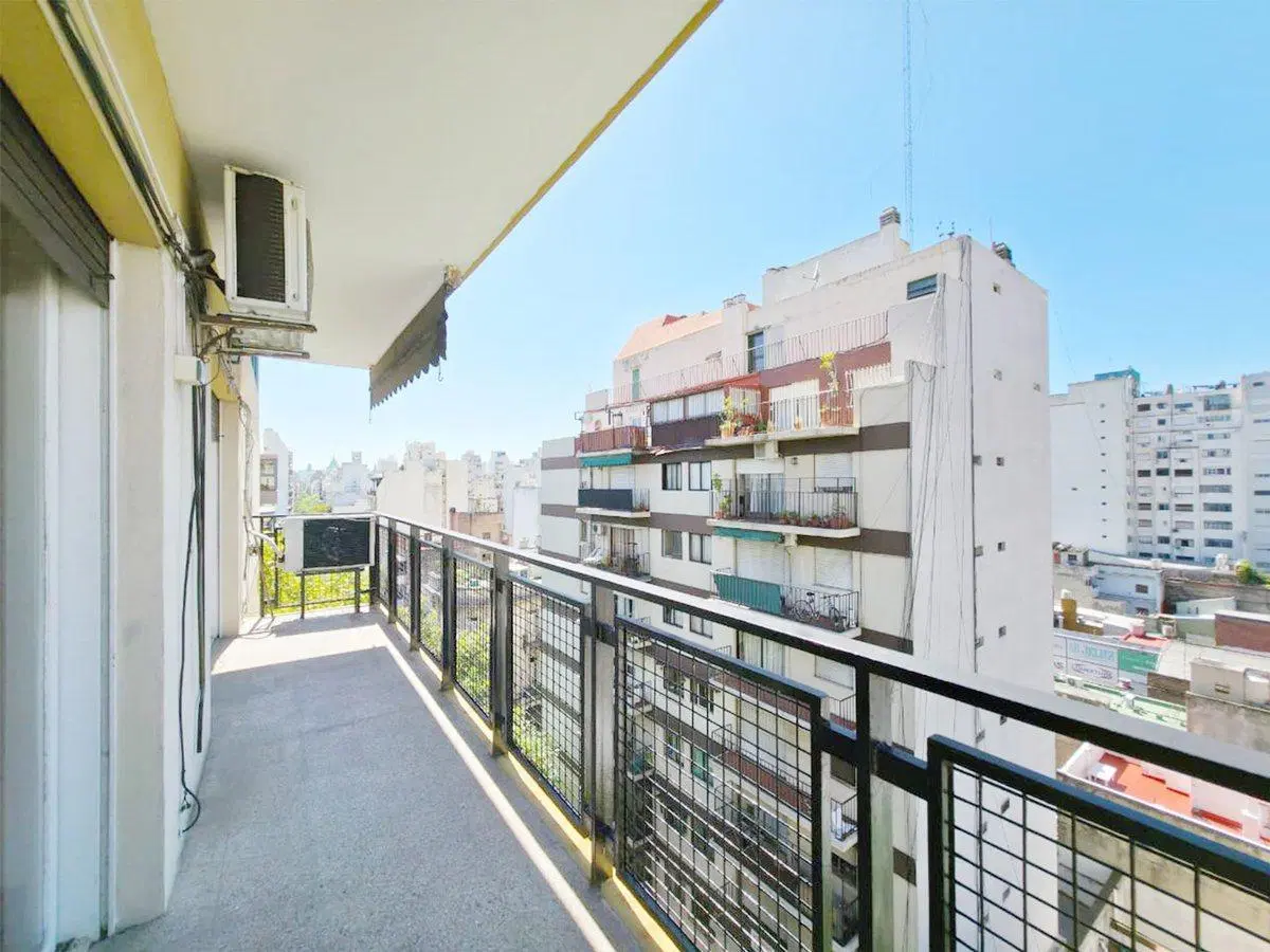 VENTA 2 AMB  SAN CRISTOBAL BALCON APTO CREDITO 2
