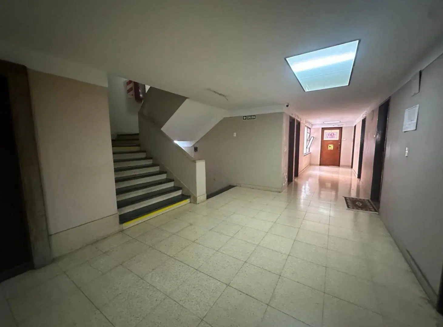 ALQUILER DE OFICINA DIVISBLE EN MICROCENTRO 3