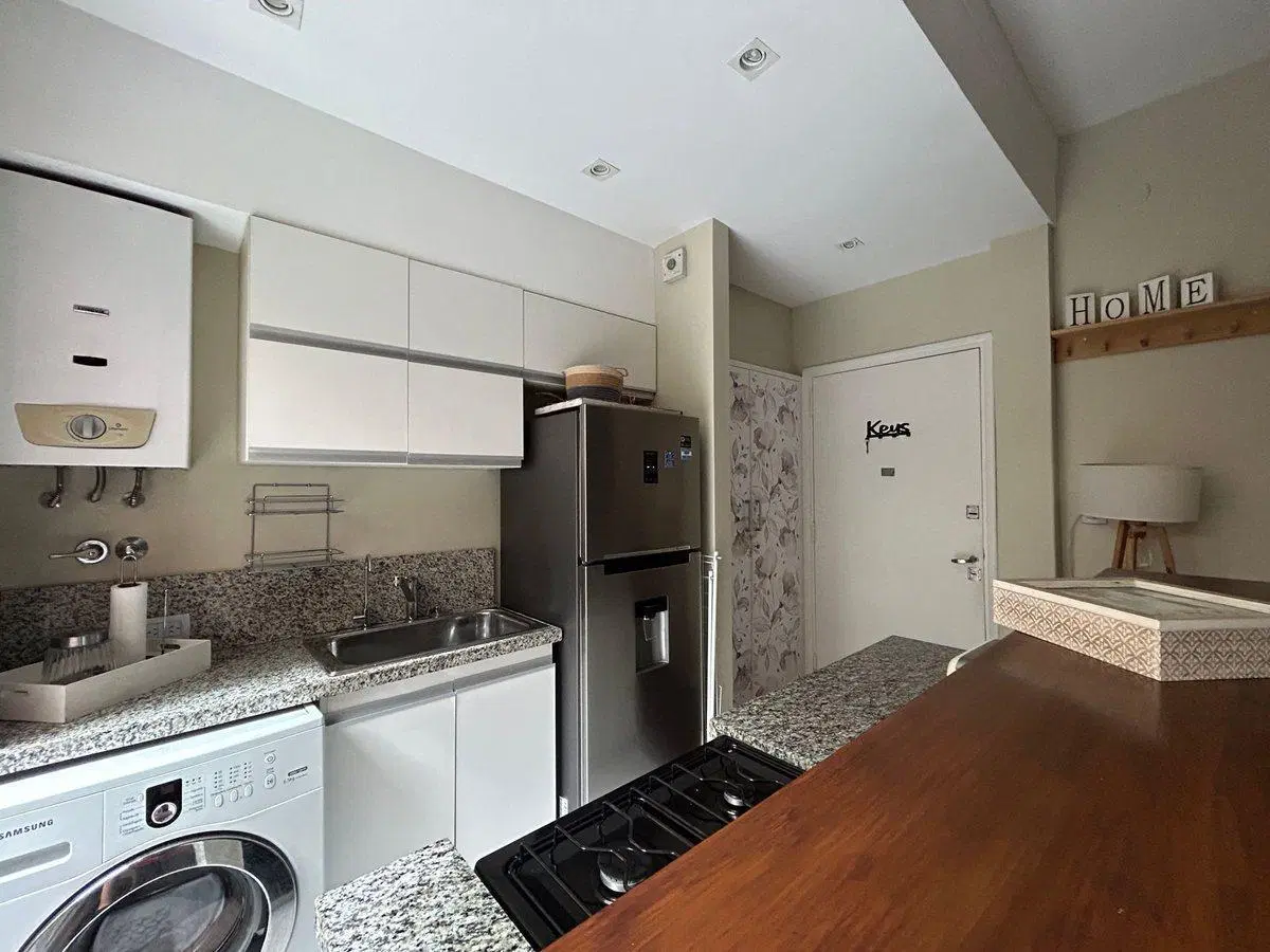 VENTA DPTO 2 AMBIENTES CON PATIO EN BELGRANO C 3