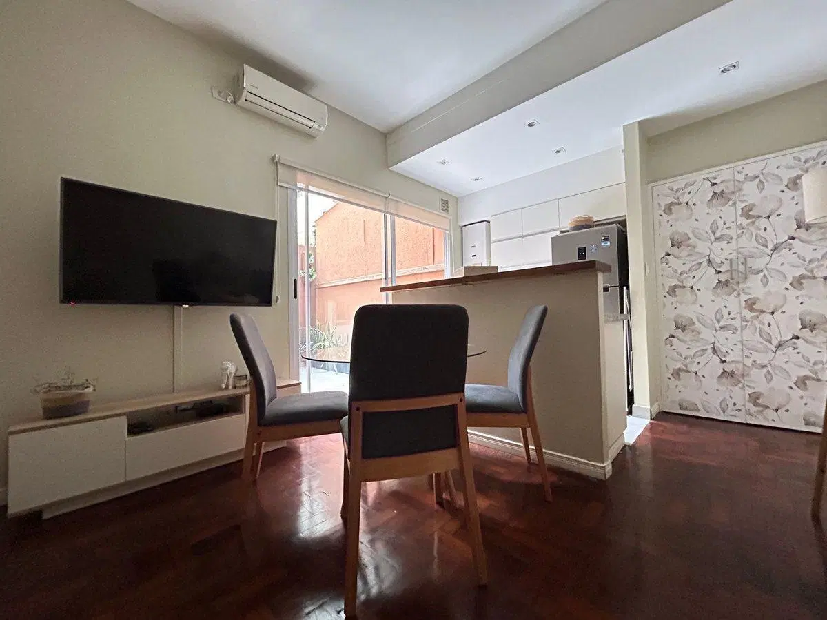 VENTA DPTO 2 AMBIENTES CON PATIO EN BELGRANO C 5