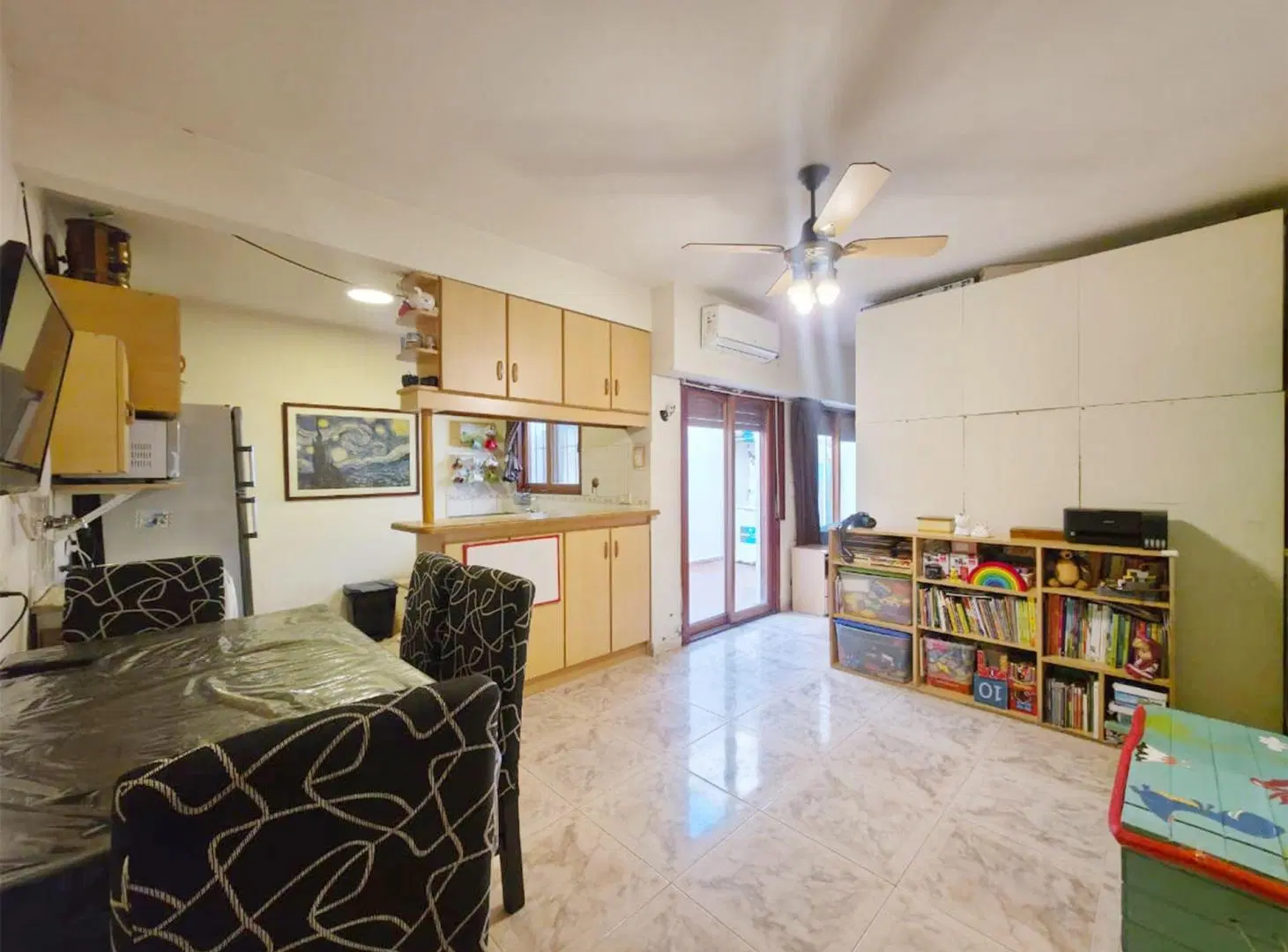Venta PH 3 Ambientes con Patio Parque Avellaneda 2