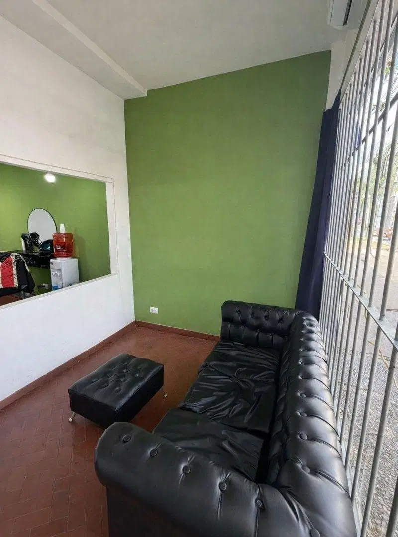 VENTA LOCAL COMERCIAL EN MERLO 3