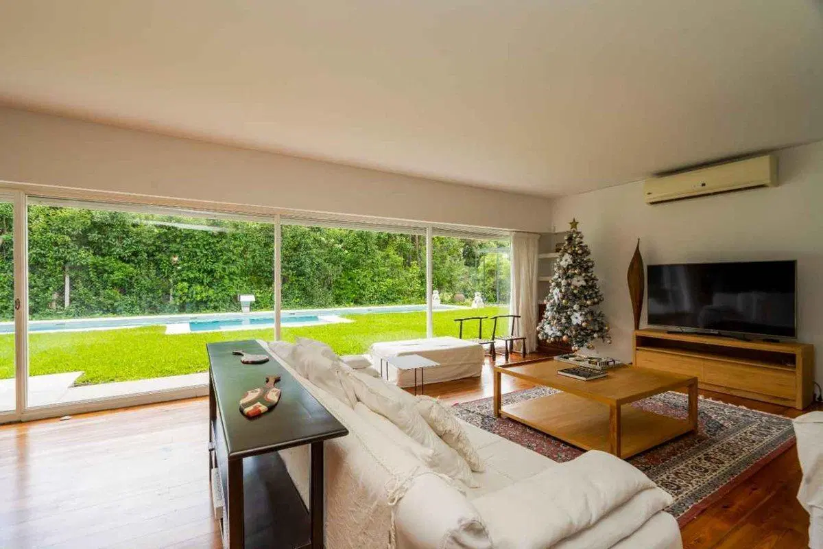 Venta Casa 8 ambientes San Isidro Pileta Parrilla 8