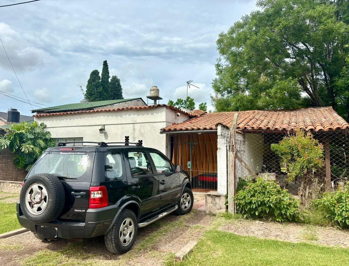 Casa quinta venta pileta parque 749,8 m2. J.C. Paz 3