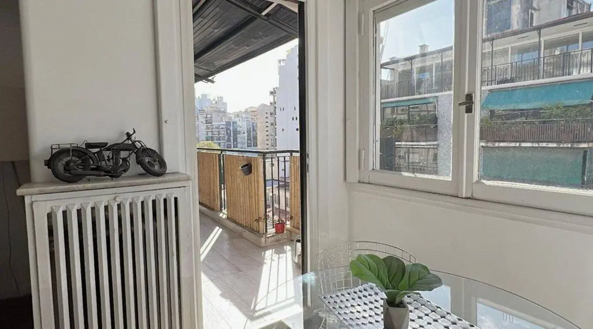 Dpto en venta tres amb/balcón Palermo 4
