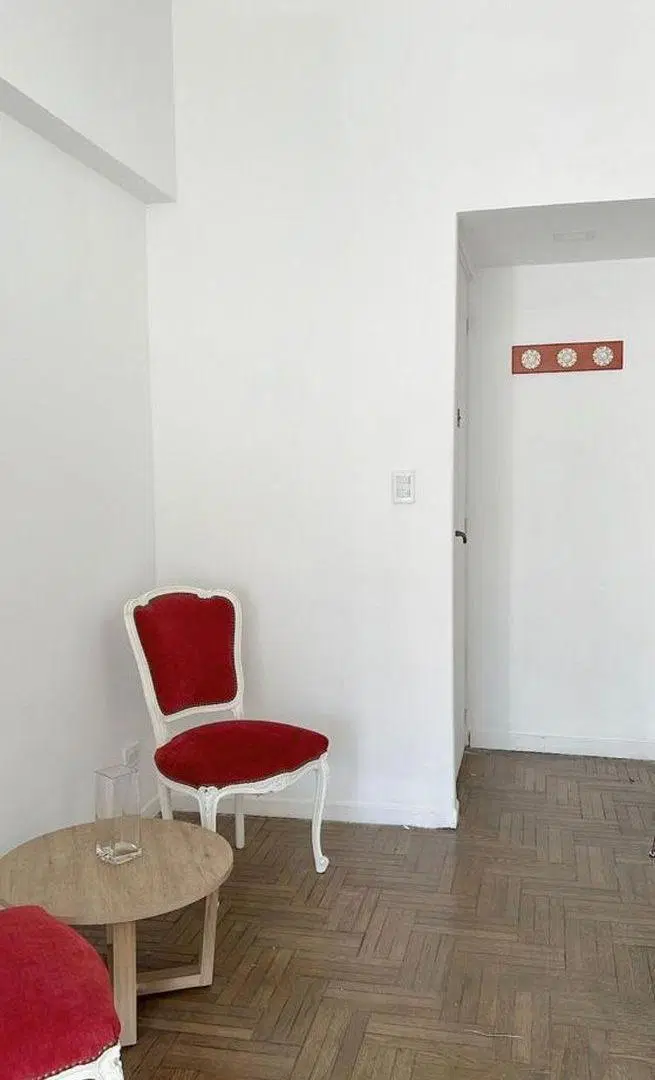 Dpto en venta tres amb/balcón Palermo 8