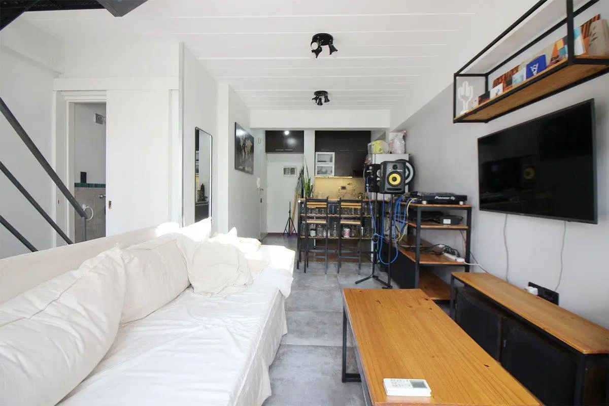 VENTA DEPTO 2 AMBIENTES TRIPLEX PLAZA IRLANDA 5