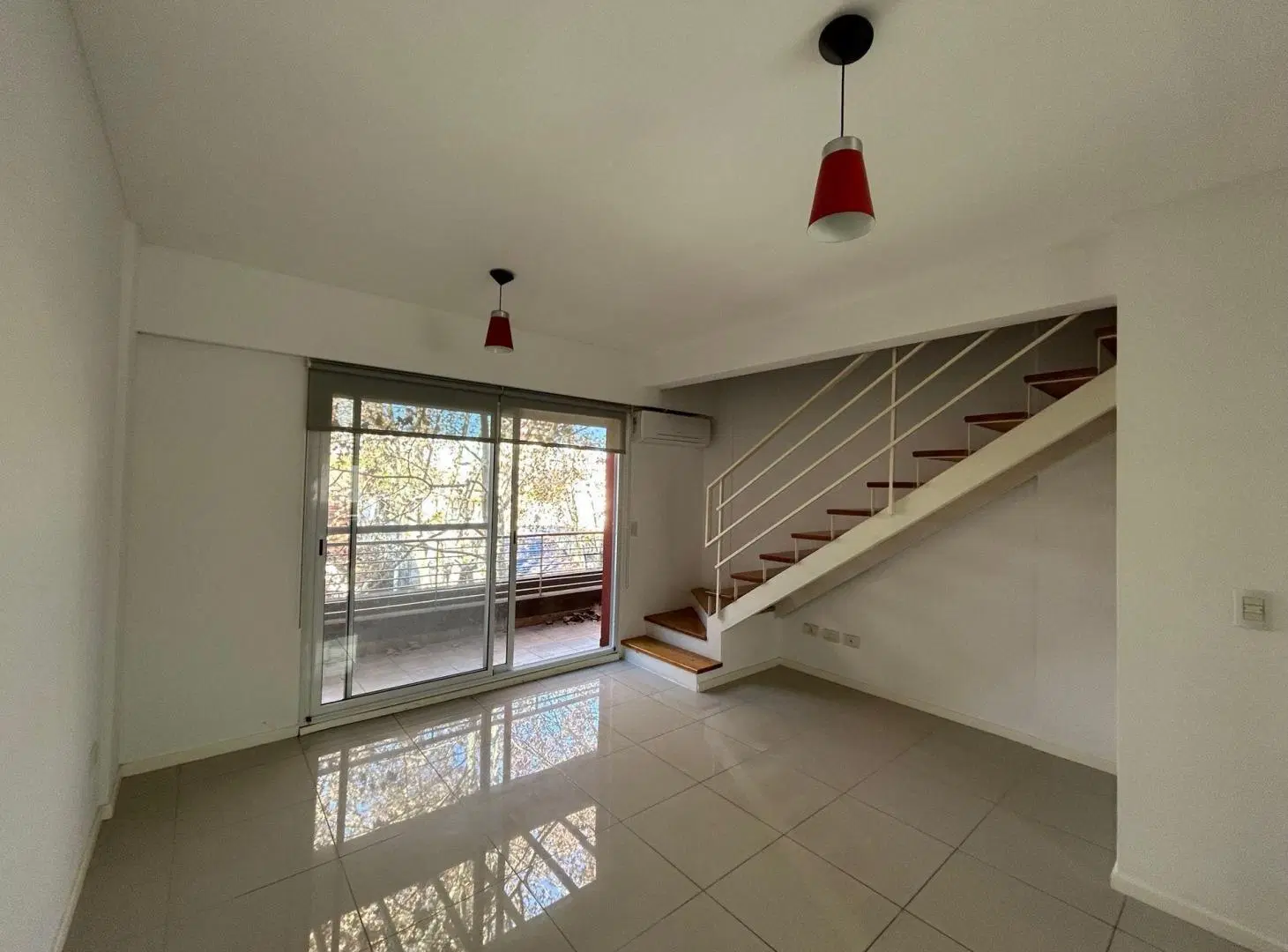 ALQUILER DPTO DUPLEX 2 AMB EN NUÑEZ C/COCHERA 5