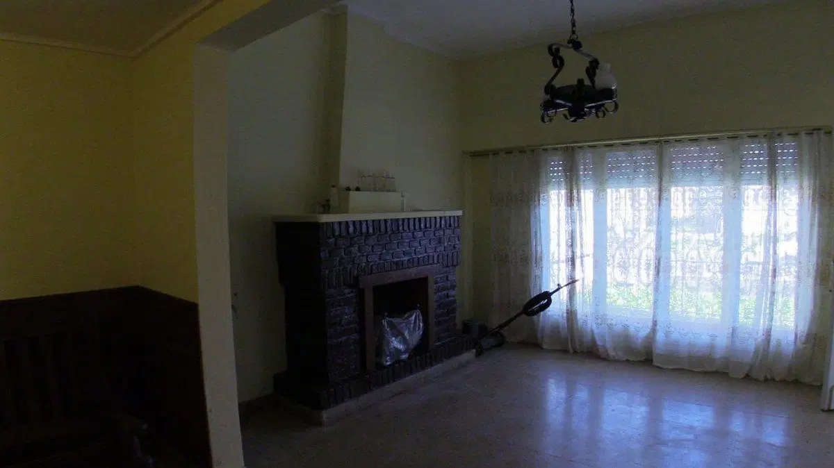 VENTA CASA 5 AMBIENTES LOTE PROPIO C/COCHERA MORON 3